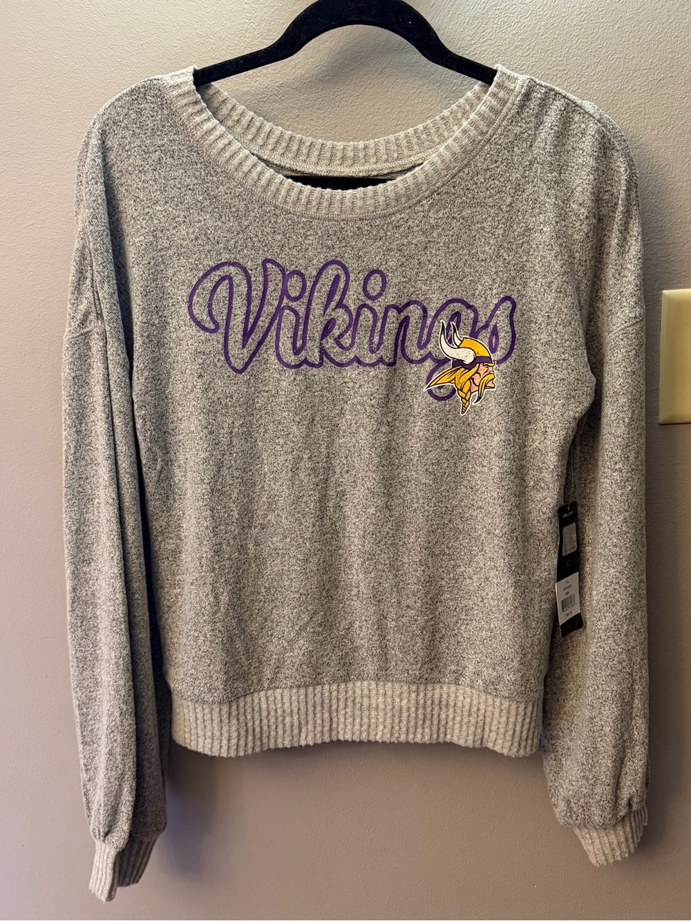 NFL Women’s Minnesota Vikings Crewneck Sweatshirt